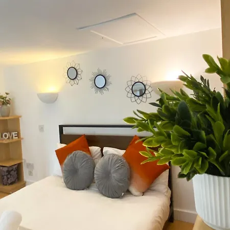 Modern Studios Close To Hyde Park London Room photo